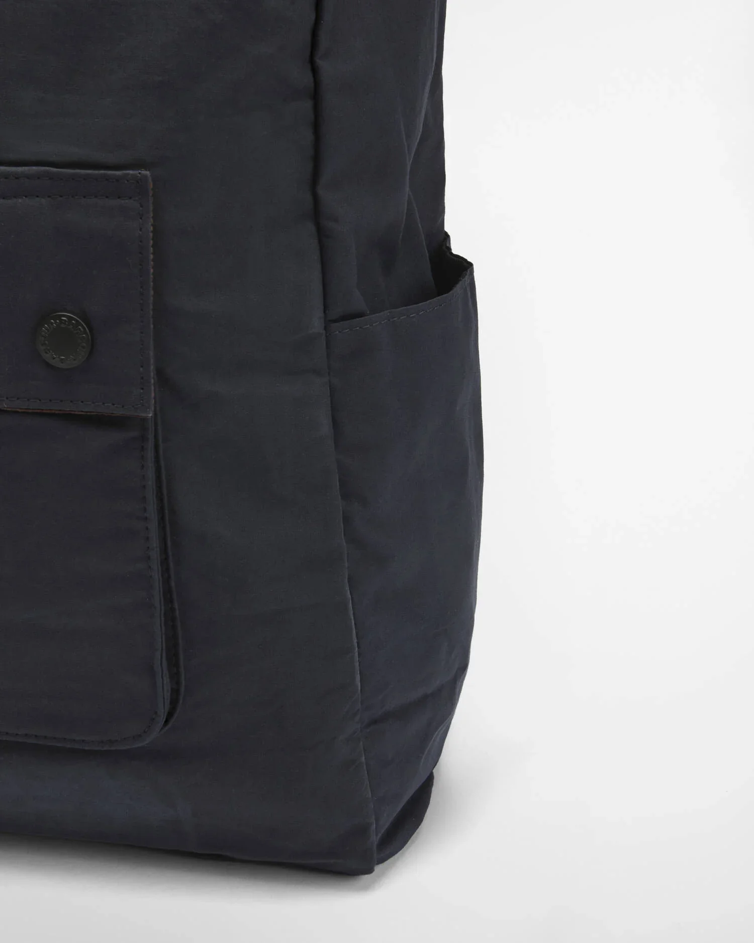 BARBOUR TRANSPORT FOLDOVER BACKPACK - NAVY - Image 4