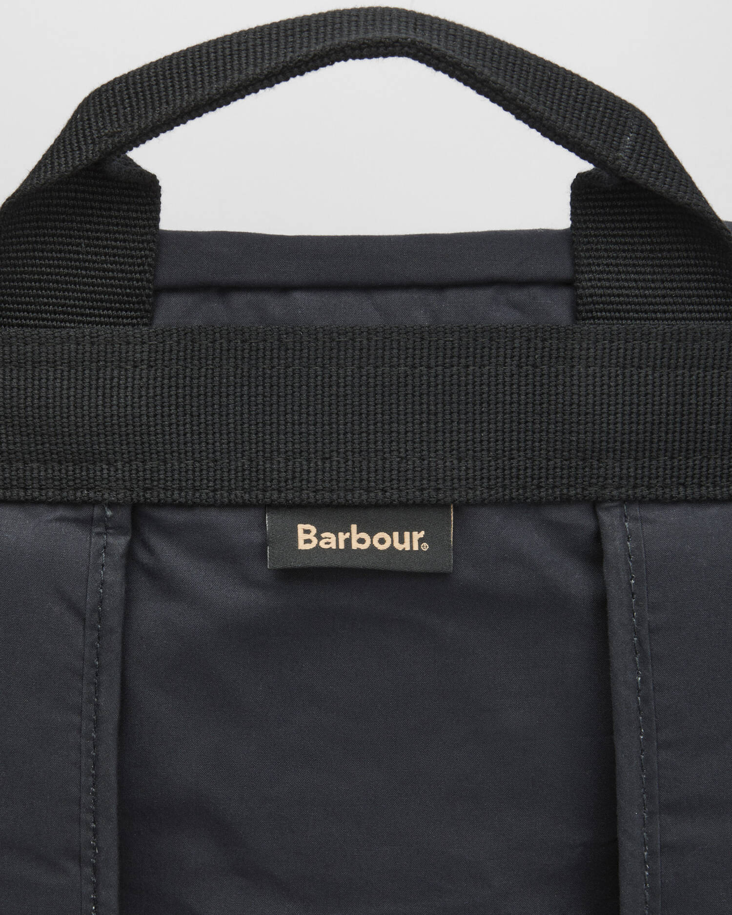BARBOUR TRANSPORT FOLDOVER BACKPACK - NAVY - Image 9