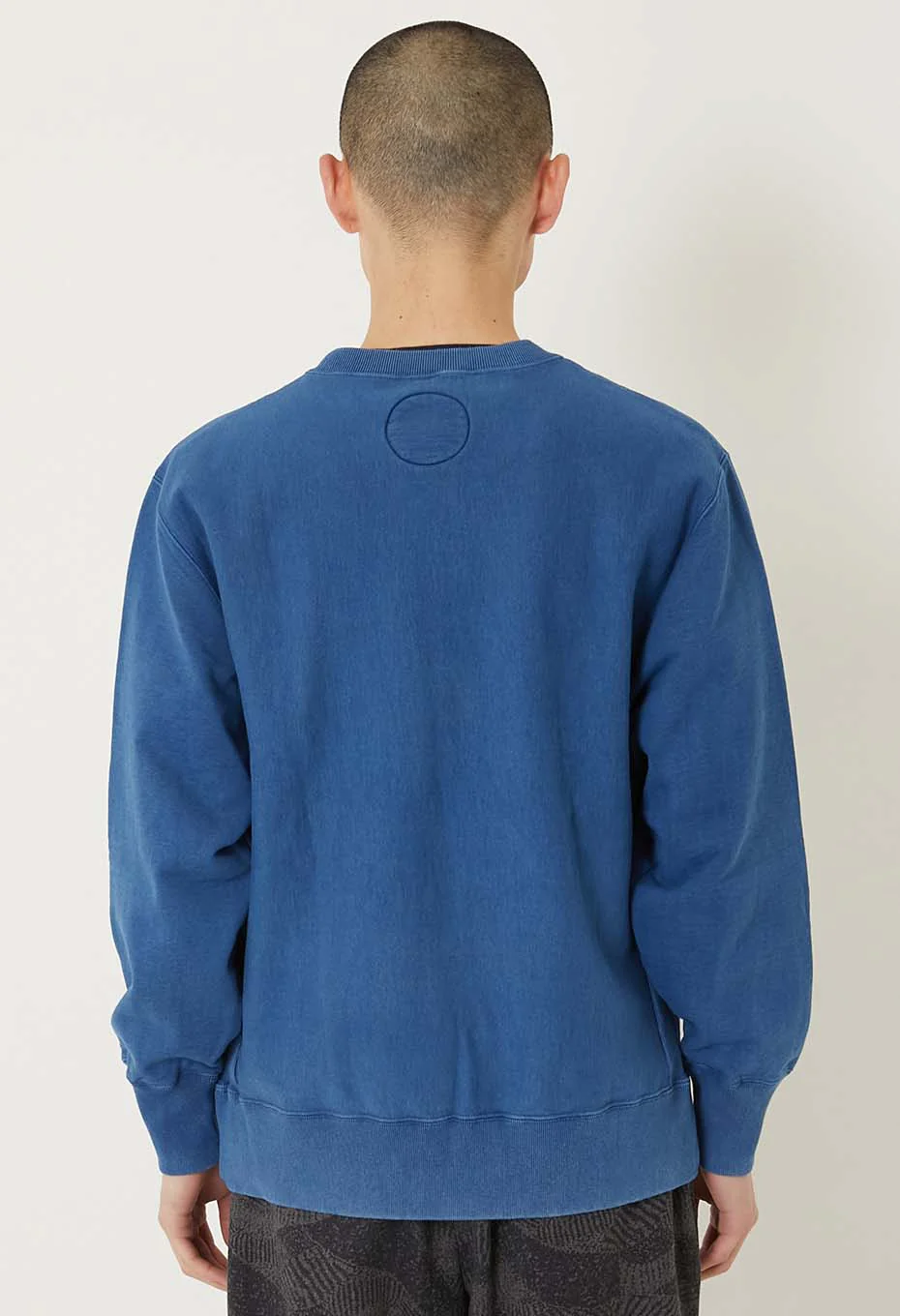BLUE BLUE JAPAN KNITTED ORGANIC COTTON SWEAT HAND DYED CREW NECK PULLOVER - INDIGO - Image 5