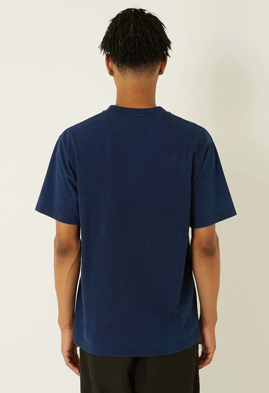 BLUE BLUE JAPAN KNITTED ORGANIC HAND DYED HIGH GUAGE CLUB SS TEE - INDIGO - Image 4