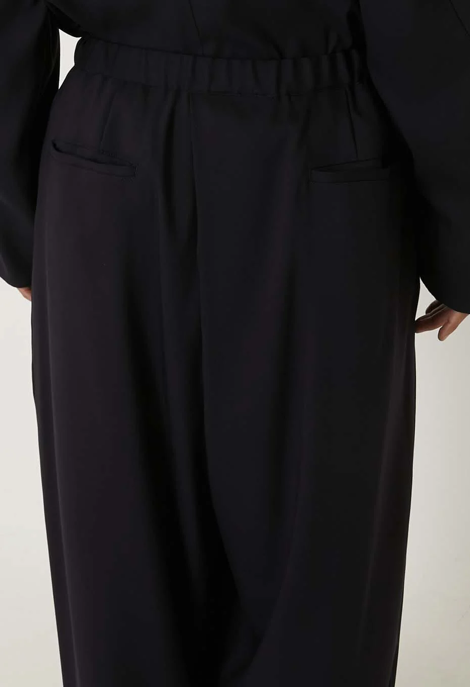 BLUE BLUE JAPAN STRETCH DRY TWILL FULL WIDE PANTS - DARK NAVY - Image 6