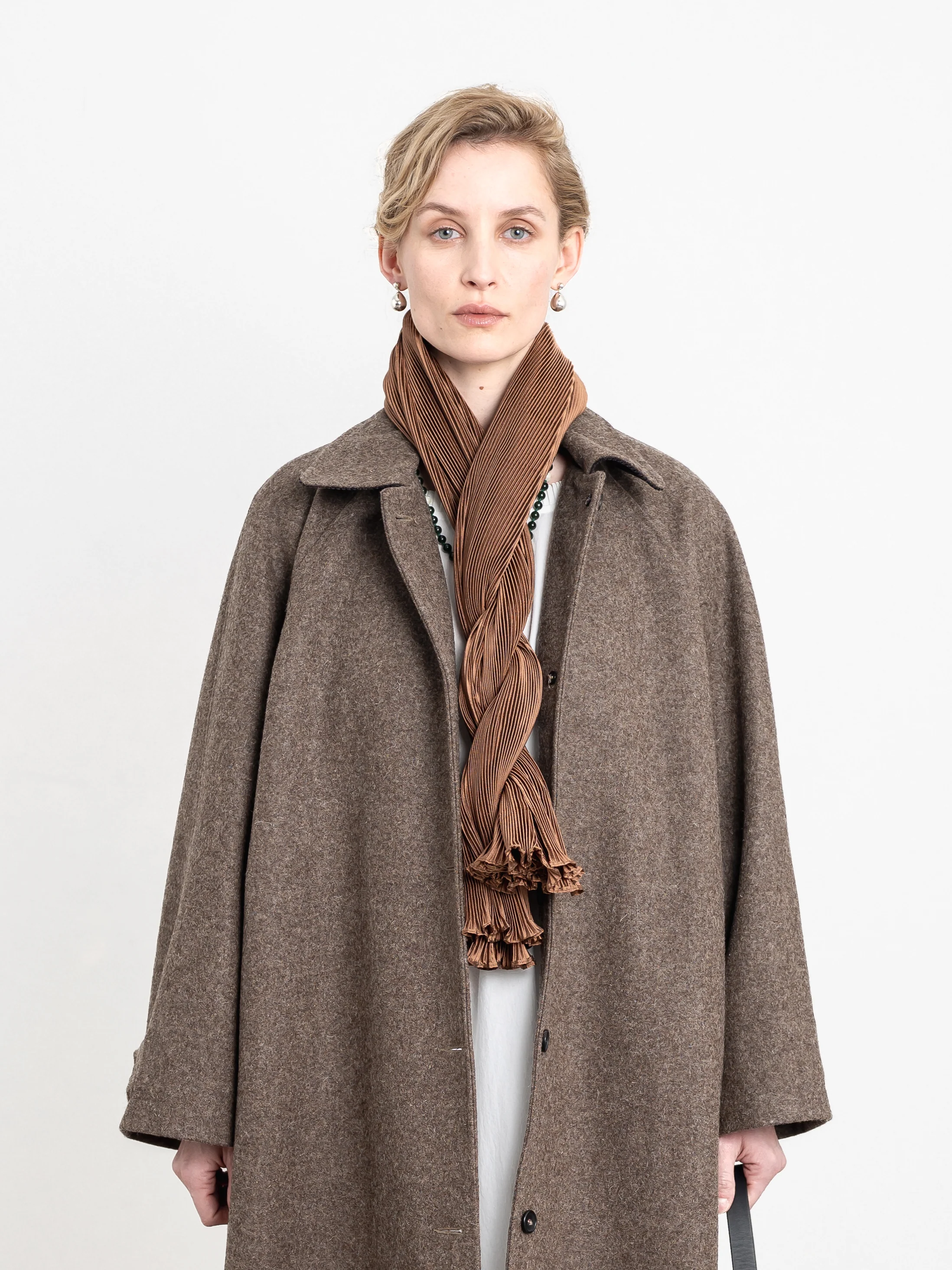 CAWLEY SILK DUPION PLEATED SCARF - CINNAMON - Image 3