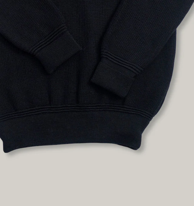 HEIMAT MERINO CREWNECK SWEATER - BLACK - Image 3