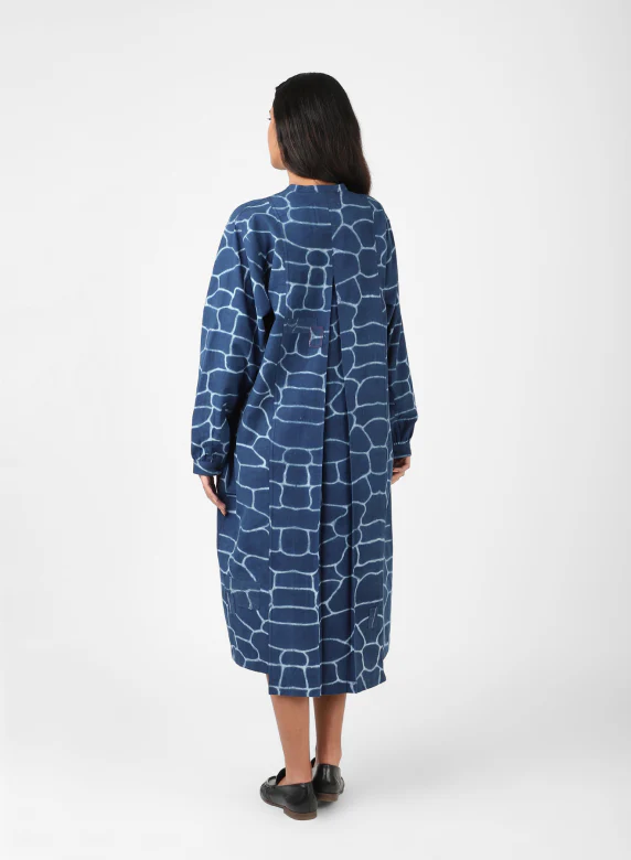 KARDO WOMEN'S EVA SHIBORI DRESS - INDIGO - Image 3