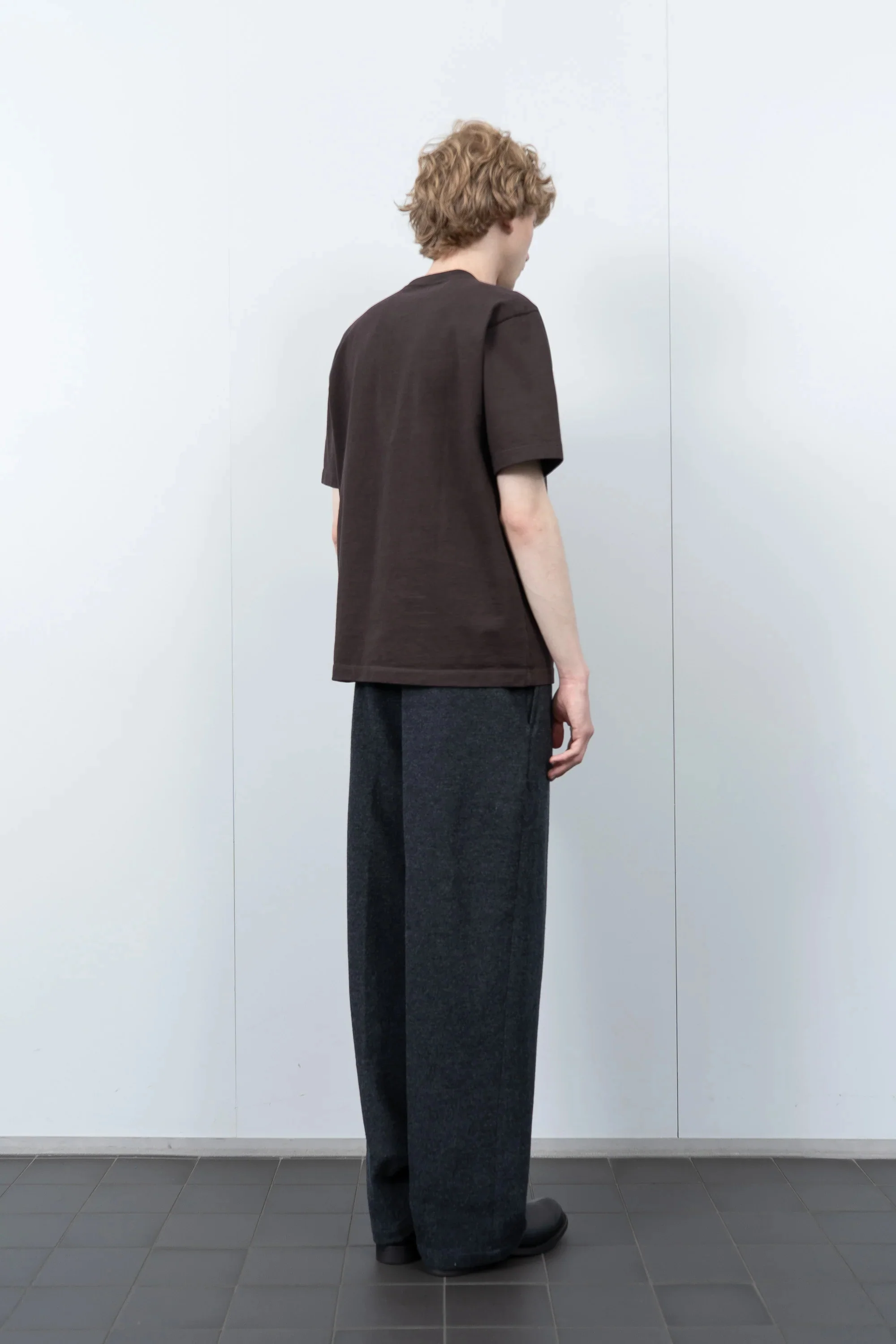LADY WHITE CO. RUGBY T-SHIRT - BLACK MUSHROOM - Image 4