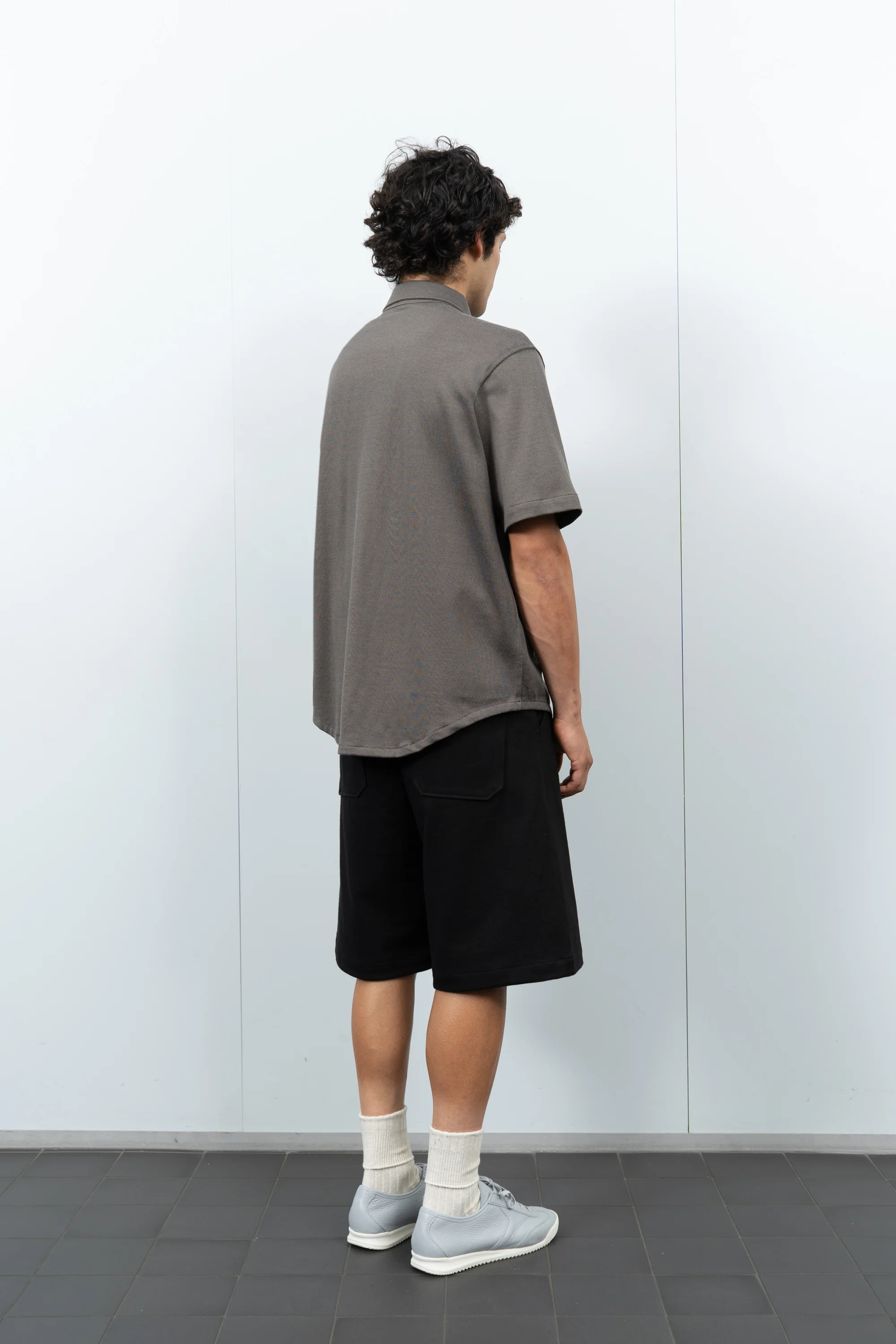 LADY WHITE CO. SS JERSEY BUTTON DOWN - GREY OLIVE - Image 5