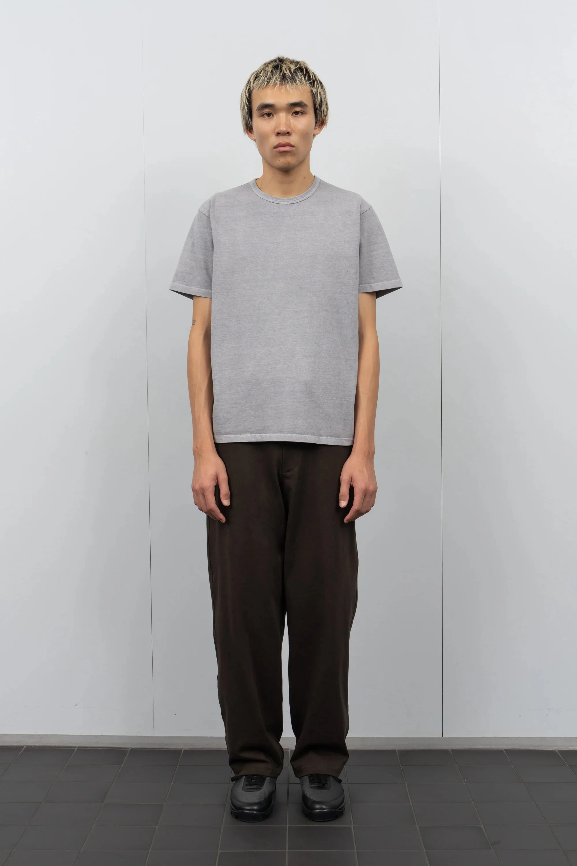 LADY WHITE CO. TEE 2 PACK - PIGMENT CHALK - Image 4