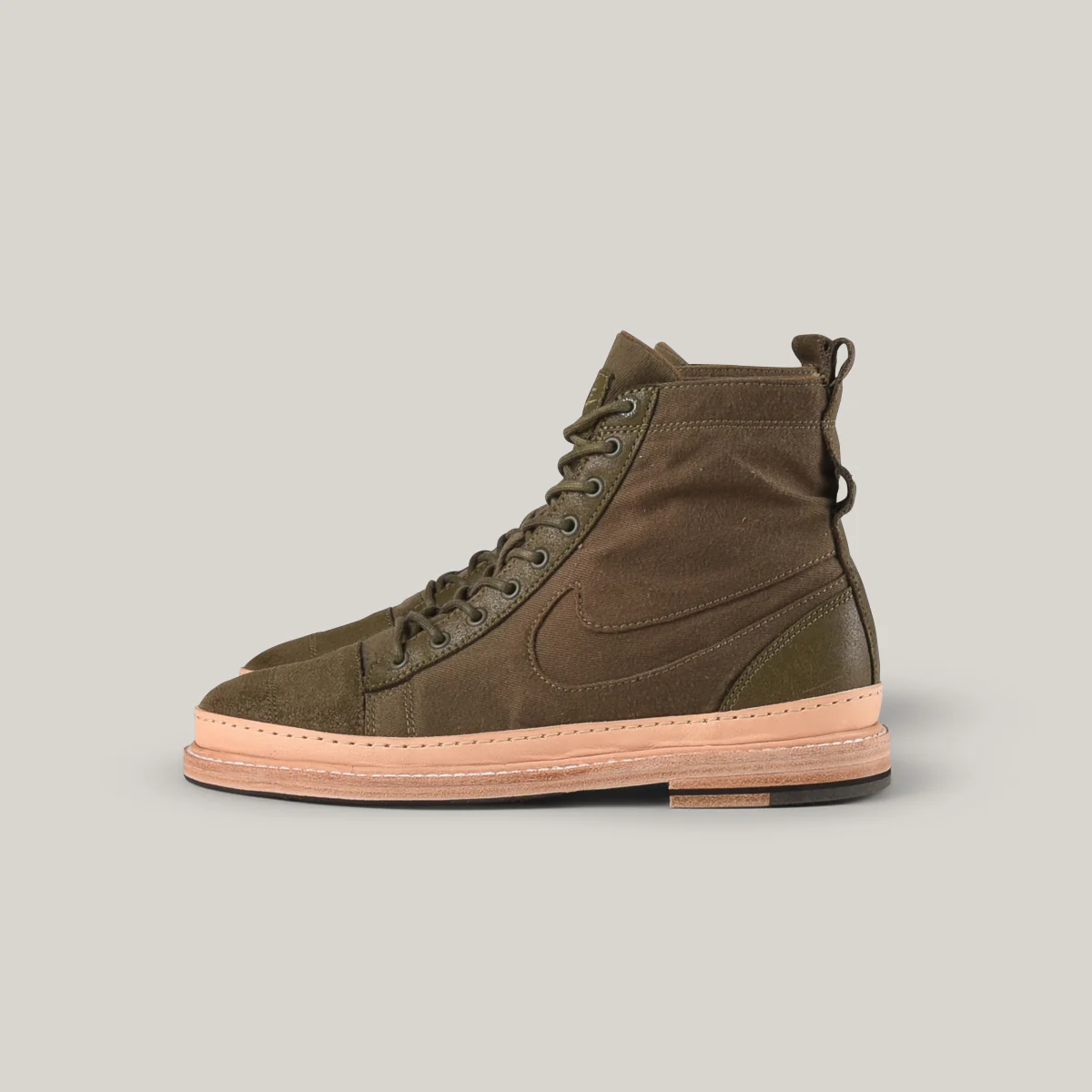 reCONSTRUCTED by SAMUEL FALZONE  - 2011 NIKE HIKER - OLIVE/ VEG TAN - Image 4