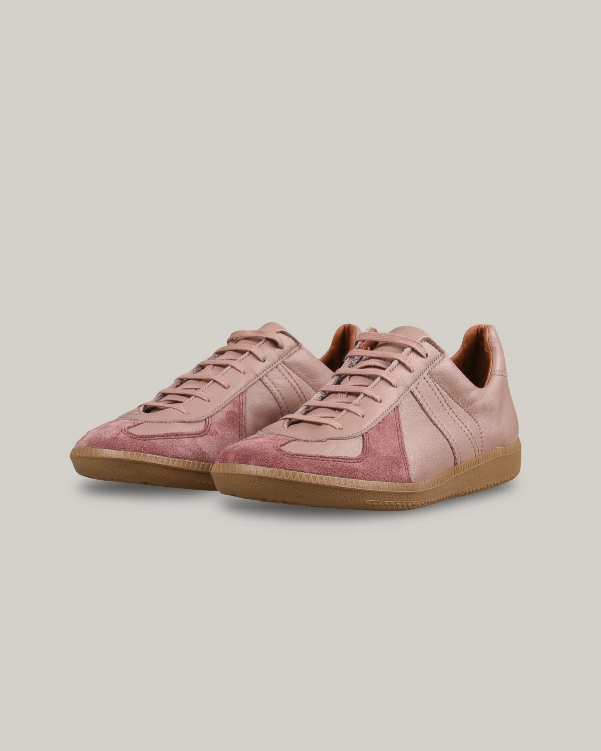 REPRODUCTION OF FOUND - GERMAN MILITARY TRAINER - BROWN ROSE