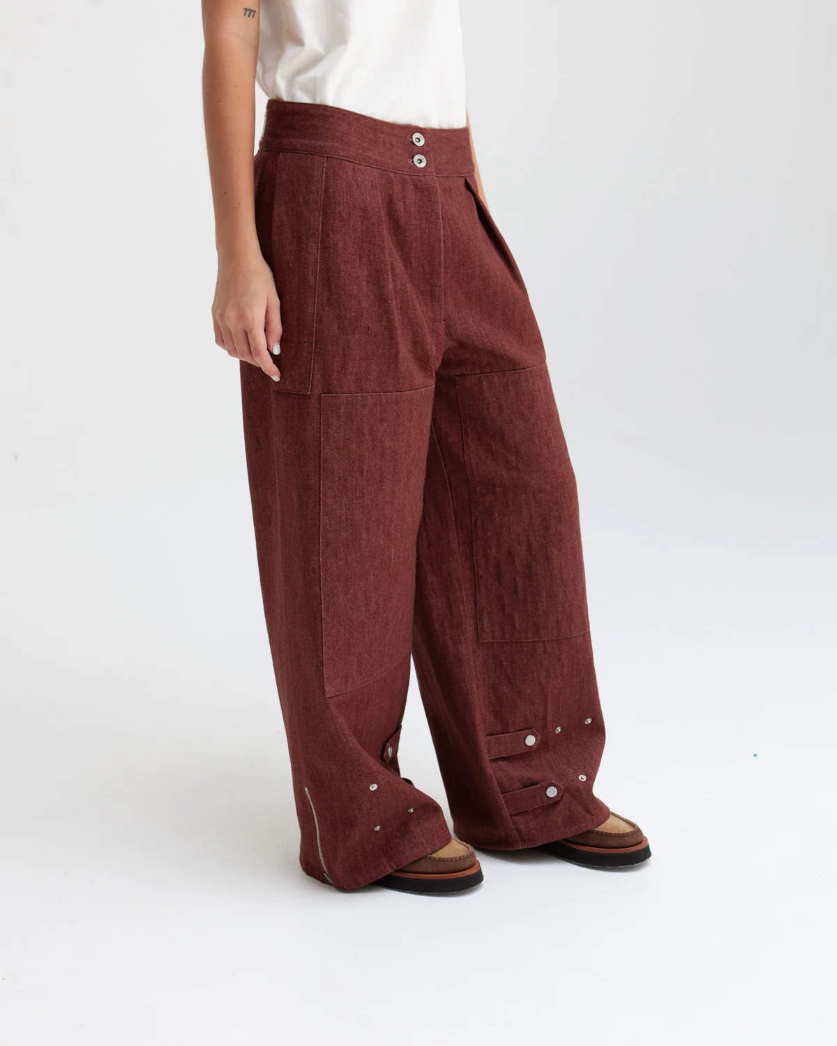 W'MENSWEAR BURNOUT PANTS - BROWN DENIM - Image 3