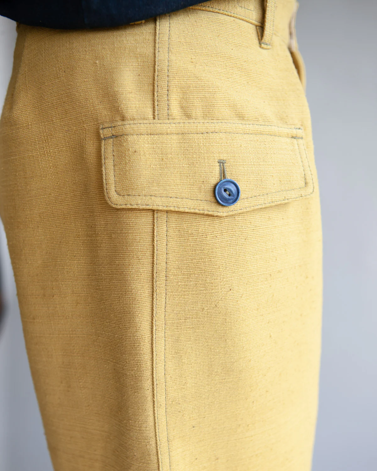 W'MENSWEAR JANE PANT - OLIVINE - Image 4